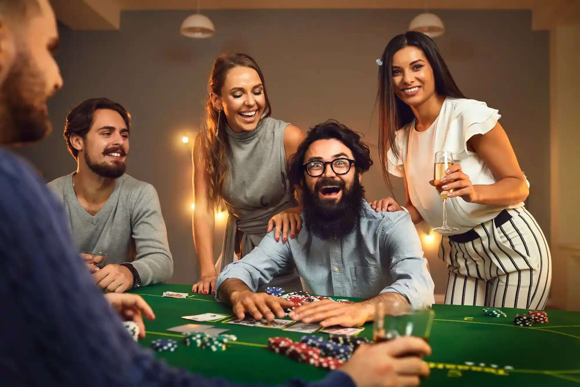 How Do Casinos Use Colors to Separate Betting Zones